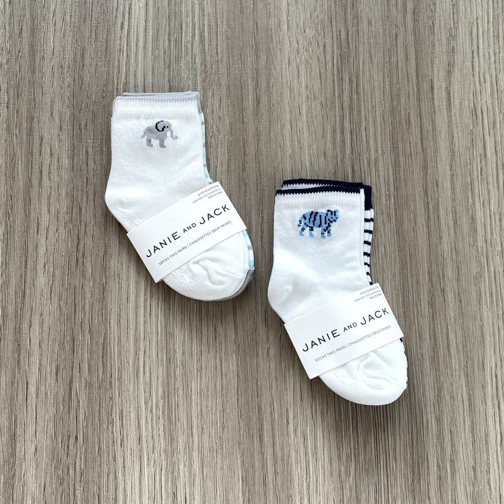 NWT Janie & Jack Baby Animal Socks Blue and Grey 6-12 Months